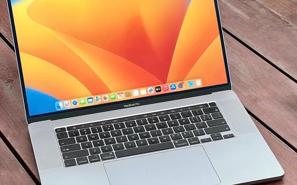 18岁macbookpro高清—1819岁macbookpro的推荐